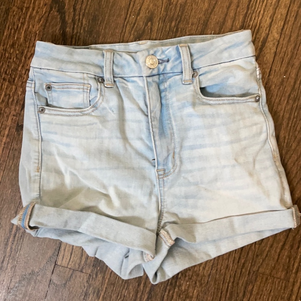 American eagle light wash shorts